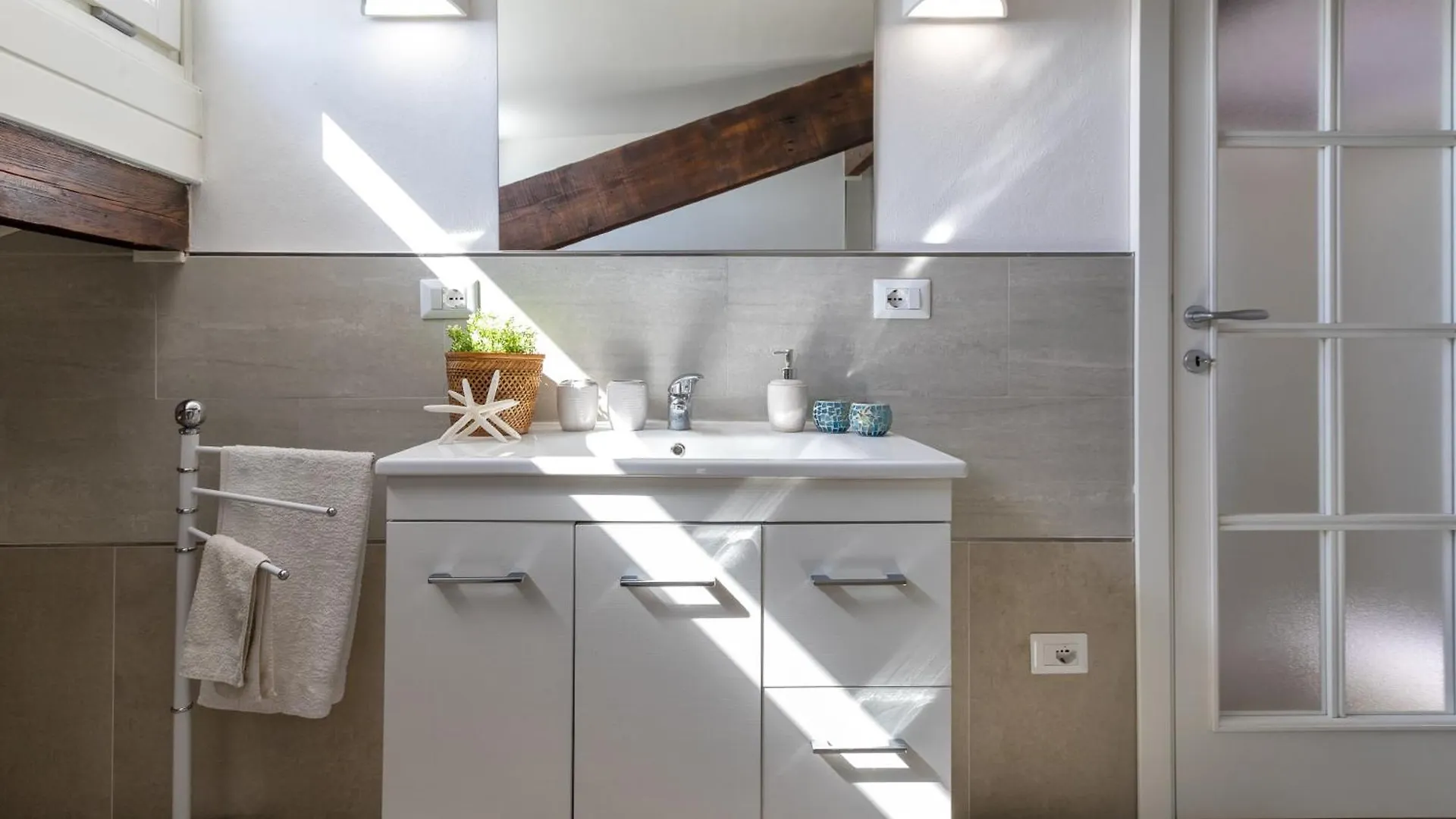 Villa Fignoni - Attico Panoramico Fronte Mare O Camera Matrimoniale Con Bagno Privato Alghero Italien